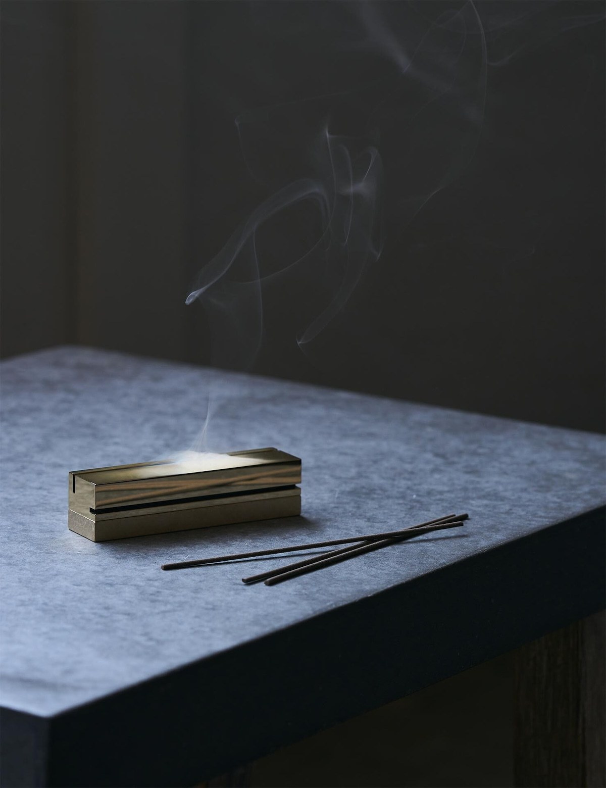 NAGAE+ efu brass incense burner